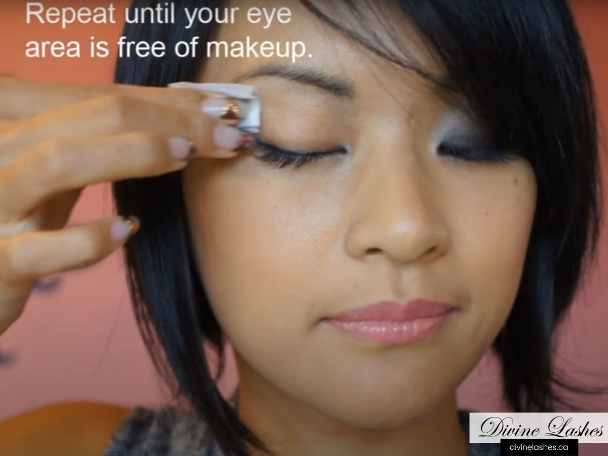 How to Wash Your Face With Eyelash Extensions (5 Easy Steps)